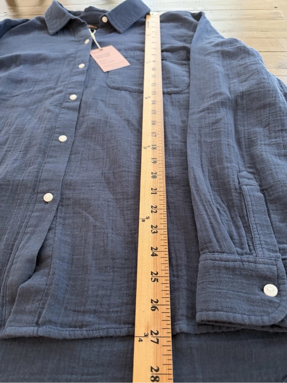 Quince Men's Dark Navy Long-Sleeve Button-Down Shirt - Picture 2 of 11